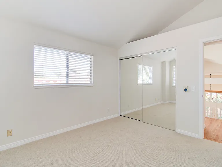 24261 Cascades Dr — Photo 28