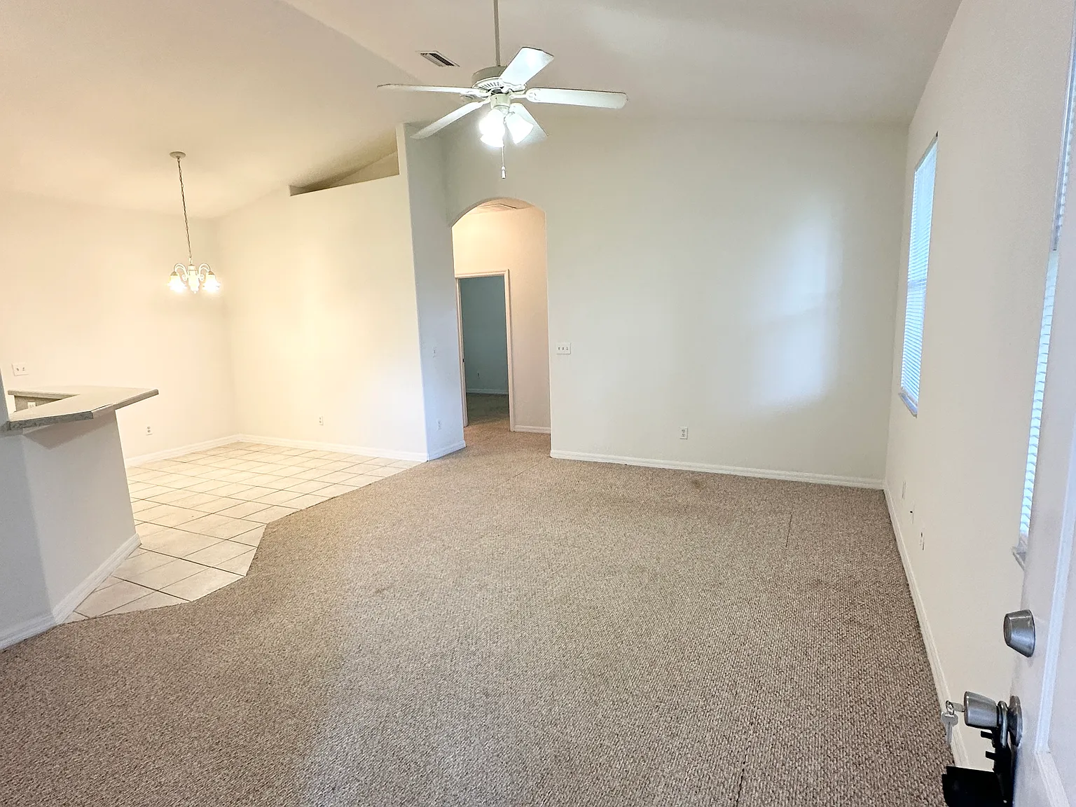 22 B Farraday Ln — Photo 3