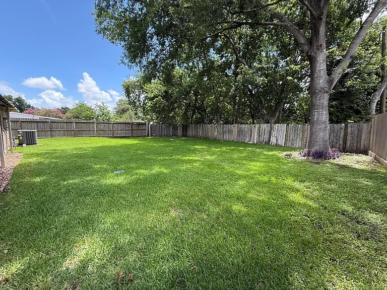 646 Fair Oak Dr — Photo 29