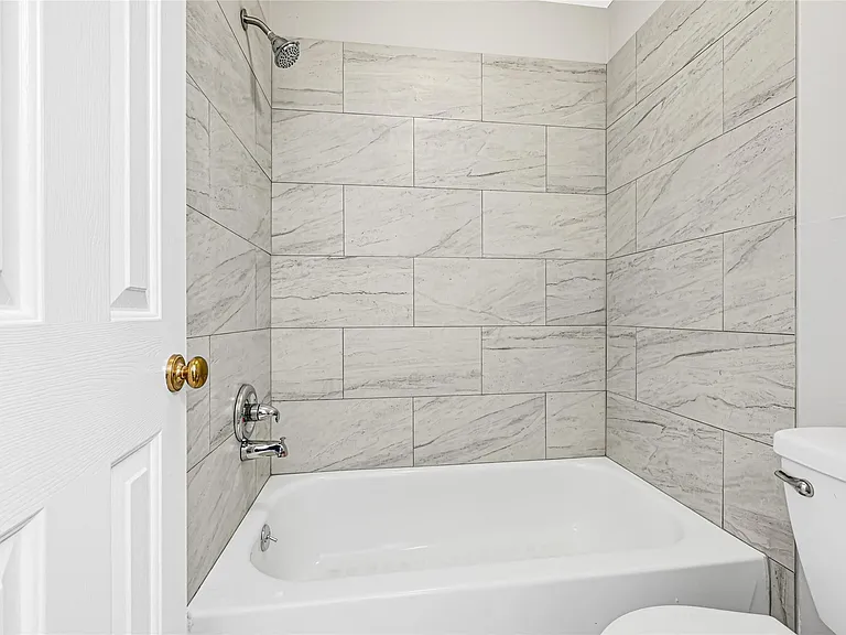 10323 Emerald Pine Dr — Photo 22