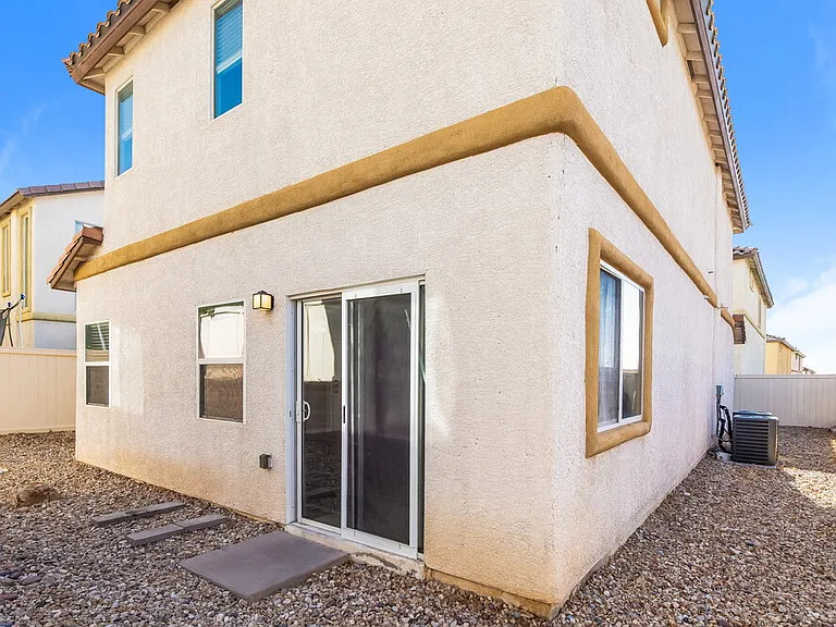 8325 New Leaf Ave — Photo 17