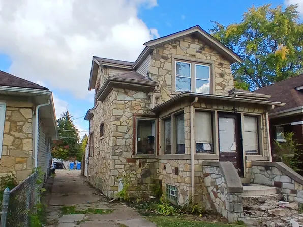 1026 W 105th St, Chicago, IL 60643