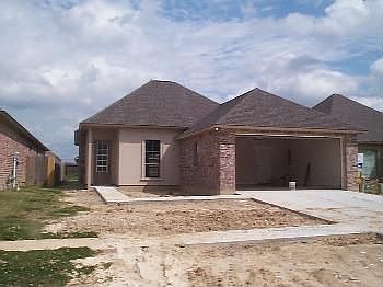 1st image of 2699 Middletowne Dr