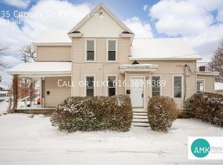 735 Crosby St NW #2, Grand Rapids, MI 49504