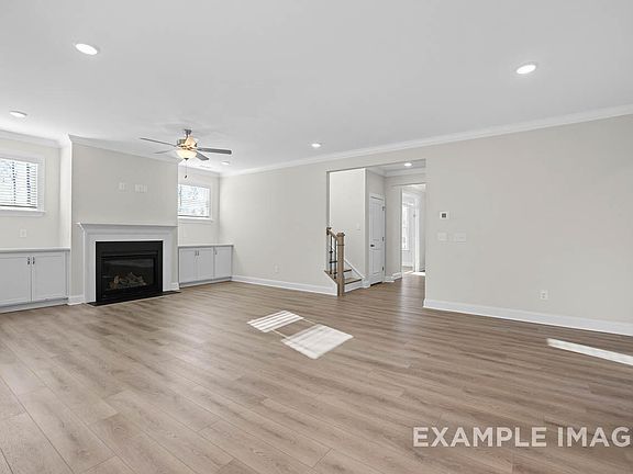 3rd image of 3805 Erickson Ct