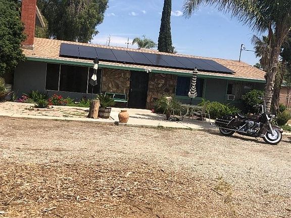 3rd image of 24626 Eucalyptus Ave