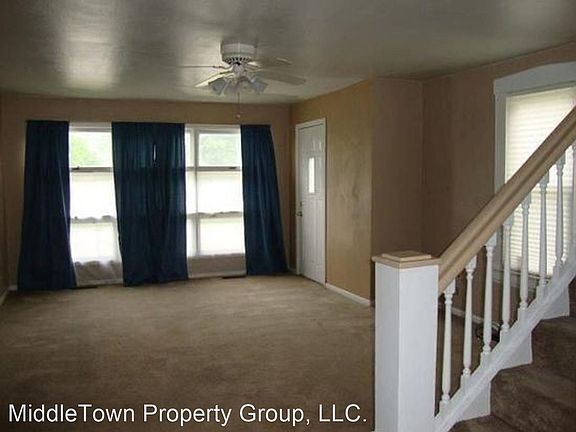 4th image of 2403 W Jackson St #A