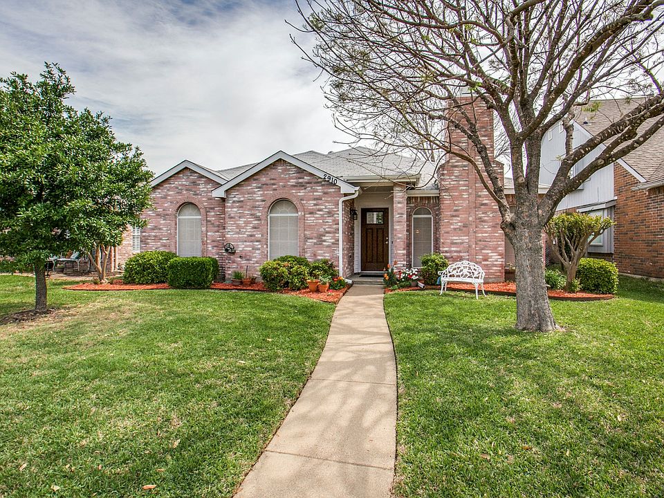 1st image of 2910 Lake Valley Dr