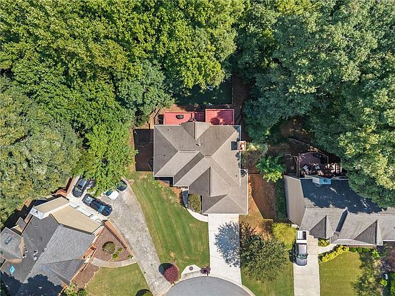 3rd image of 1820 Talbot Ct
