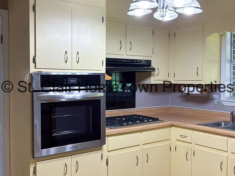 321 Green Branch Rd — Photo 17