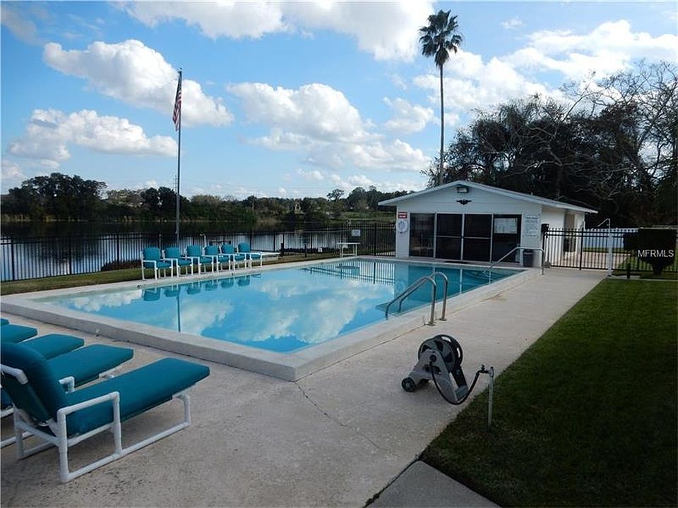 The community pool. NICE