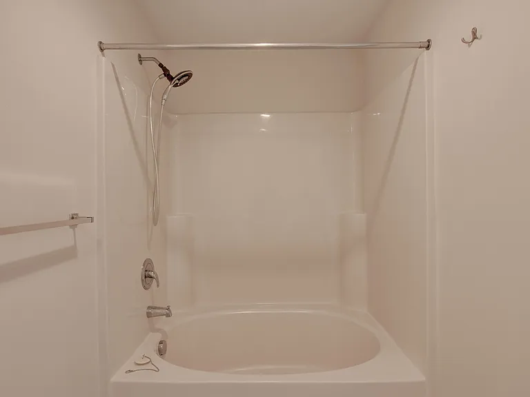 1521 Cadfel Ct #106 — Photo 17