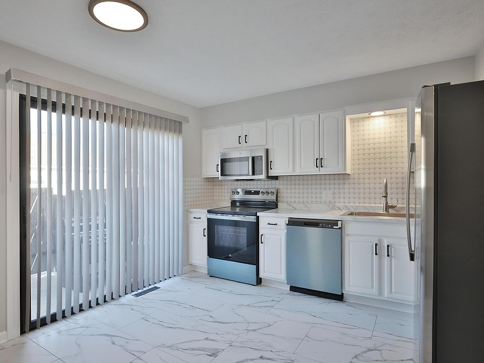 1st image of 5762 Hallridge Cir