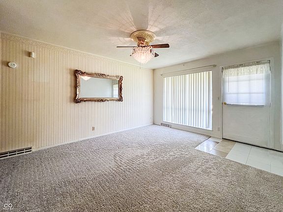 4th image of 2320 Aspen Ct