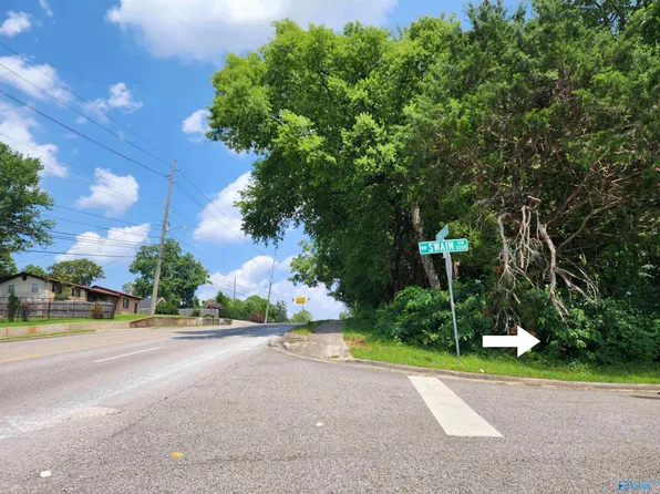 2236 Swaim Cir NW, Huntsville, AL 35810