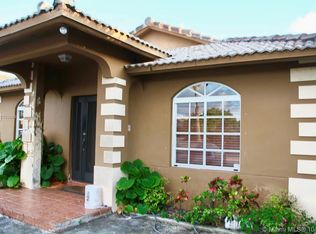 9984 NW 126th Ter, Hialeah Gardens, FL 33018