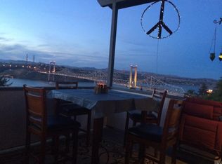 1962 Vista Del Rio St, Crockett, CA 94525