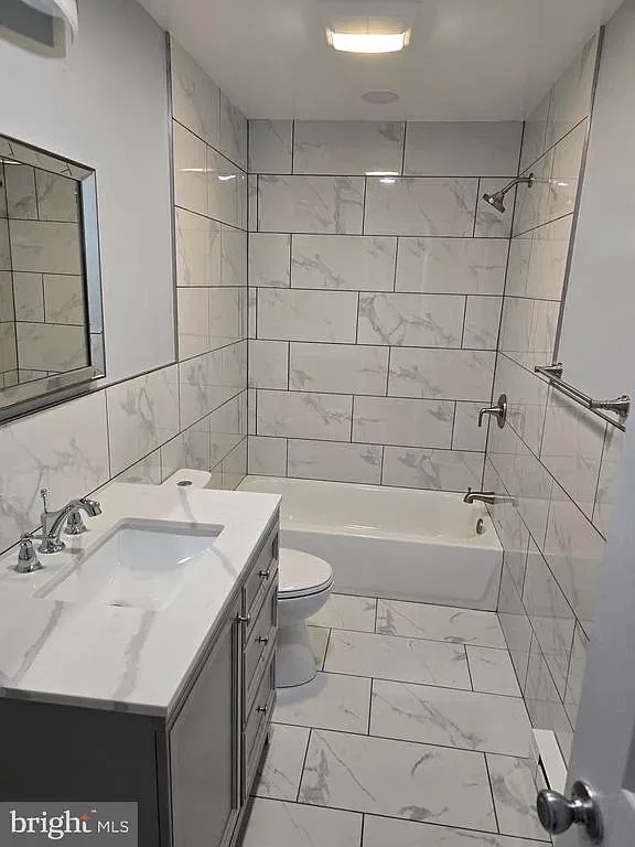 1 bed, 600 sqft, $1,600 — Photo 3