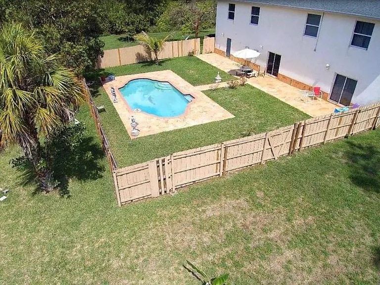 13878 78th Pl N — Photo 4