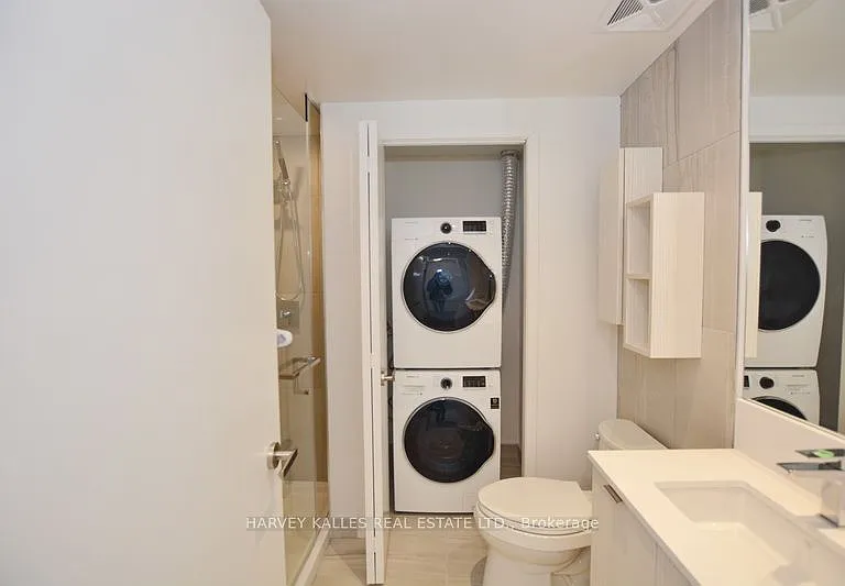 195 Redpath Ave #1413 — Photo 7