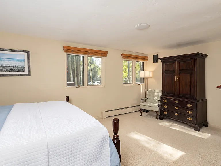 400 W Hopkins Ave #5 — Photo 11