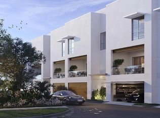 1028 Sunset Point Rd #R7, Clearwater, FL 33755