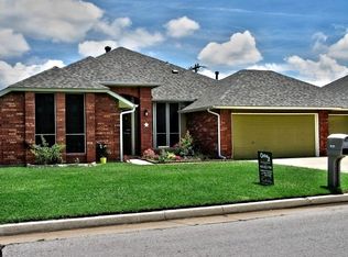 16120 Himalaya Rdg, Edmond, OK 73013