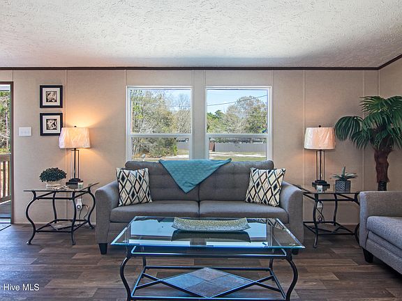 4th image of 1451 Mockingbird Place SW