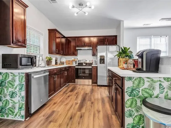 2835 Peek Rd NW, Atlanta, GA 30318