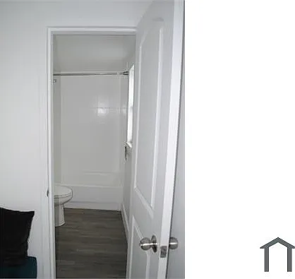 2345 NE 135th St #206-210 — Photo 18