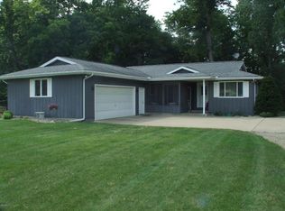 167 Squaw Creek Rd, Marshall, MI 49068