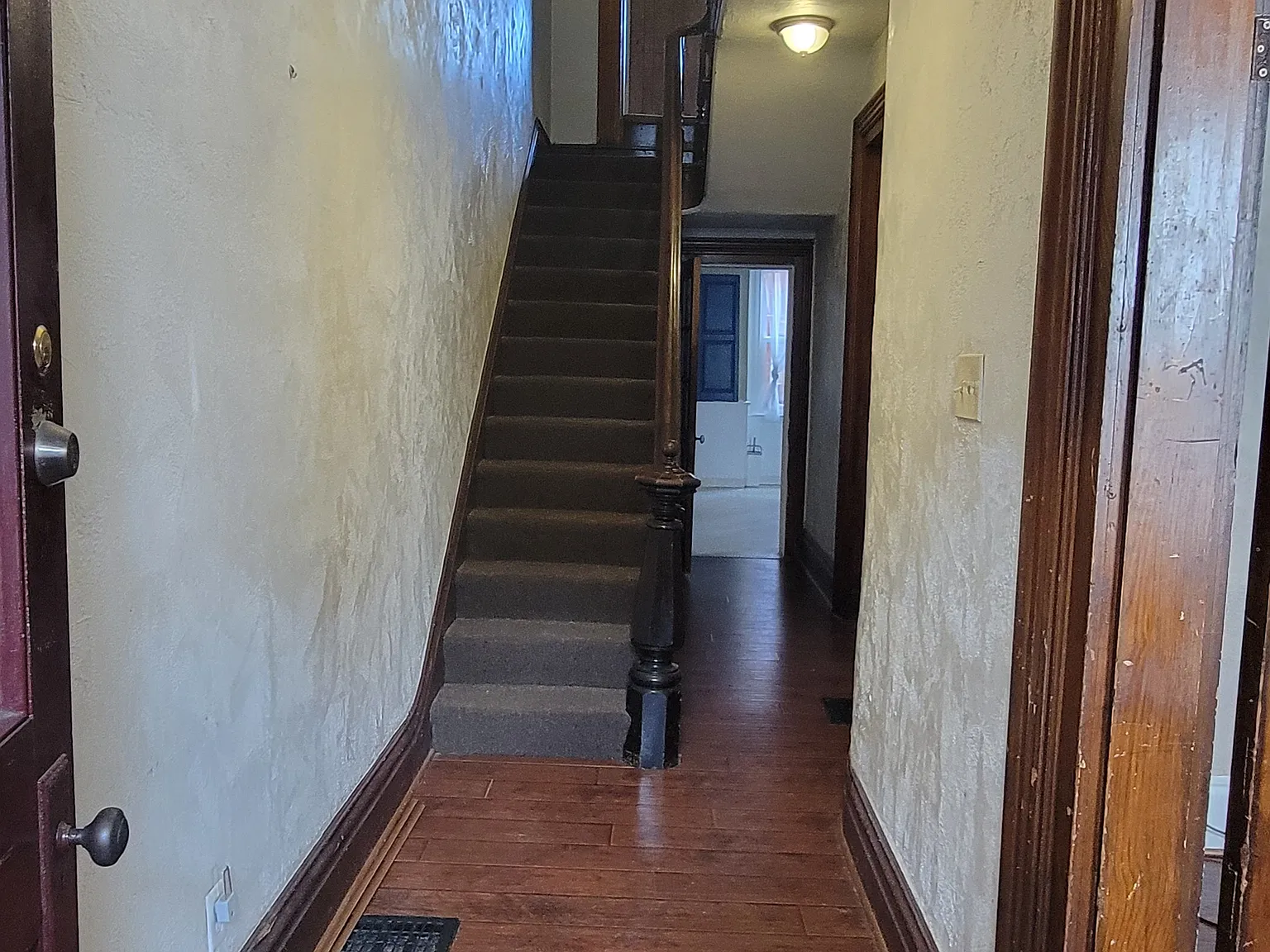 3 bed, $1,800 — Photo 4