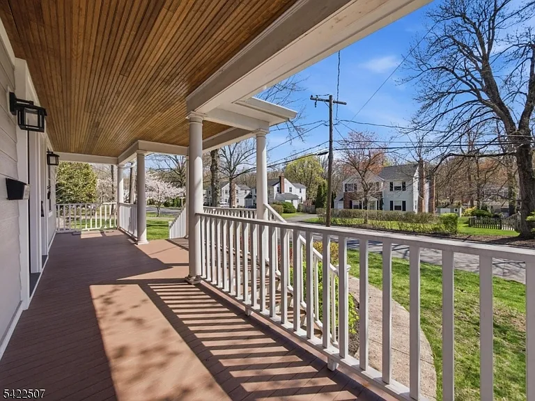 46 W End Ave #LEFT — Photo 3
