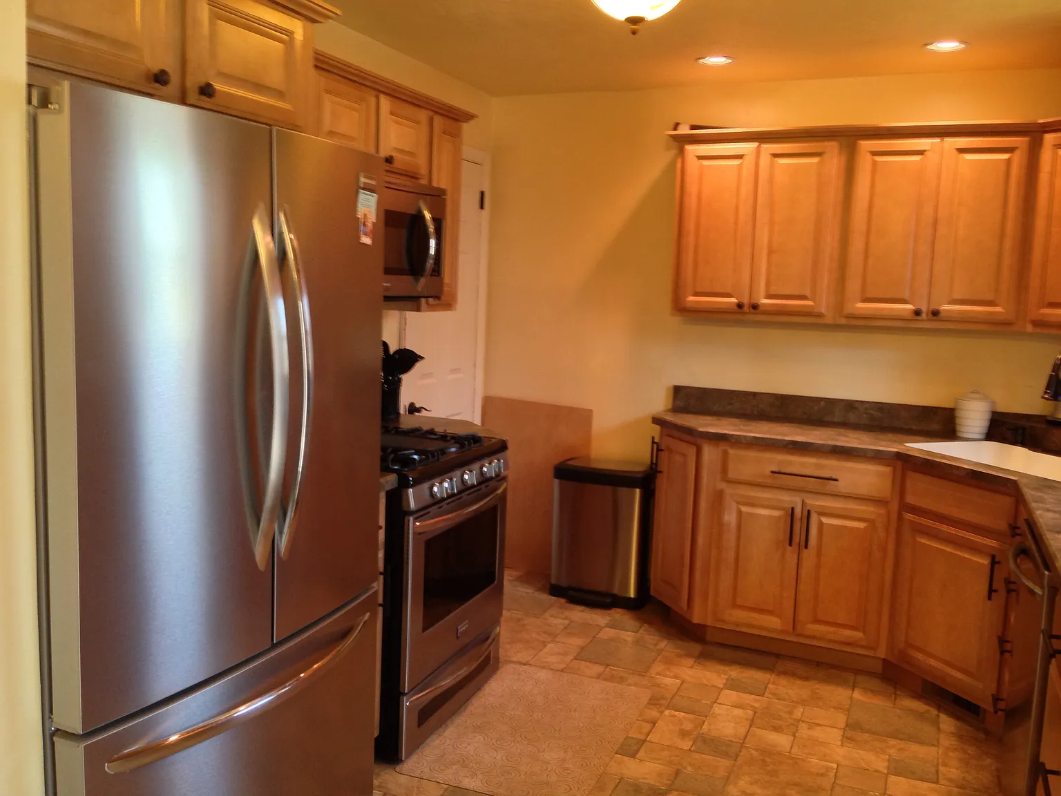2603 19th St APT F photo 1