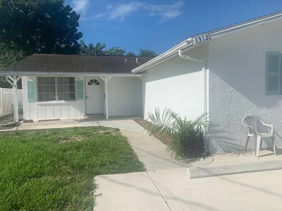 1312 Highlands Dr #3