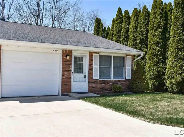 590 Yorkshire Sq, Milan, MI 48160