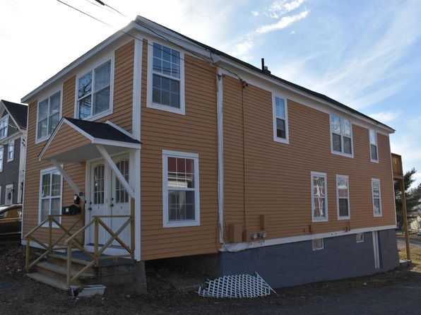 22 Lee Road, Lincoln, ME 04457