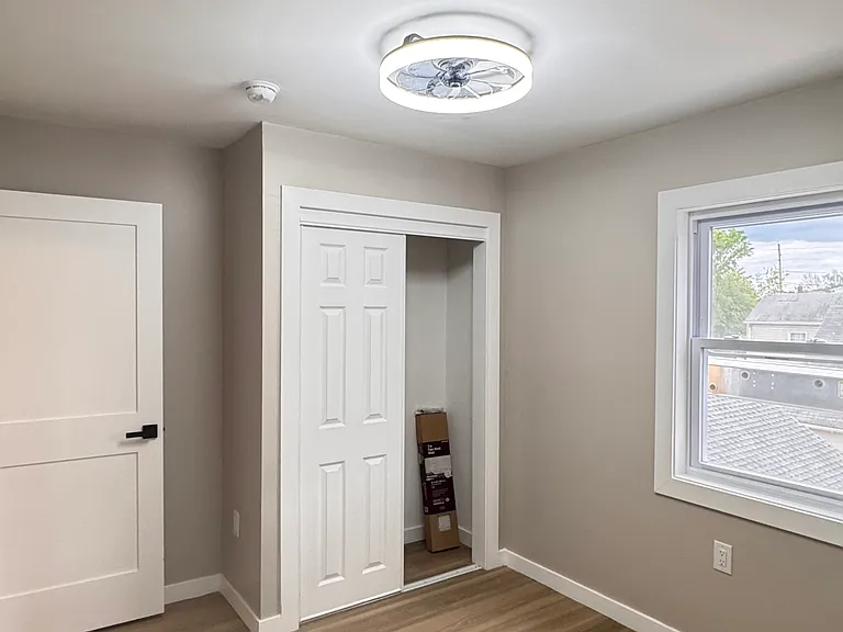 265 Fairview Ave — Photo 11
