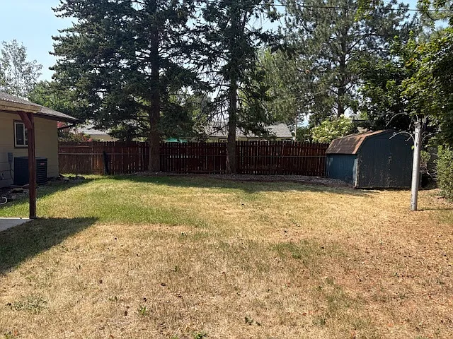 126 Saranac Dr — Photo 38