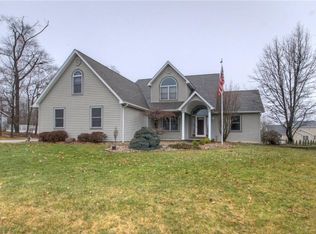 11779 Cook Rd, Canfield, OH 44406