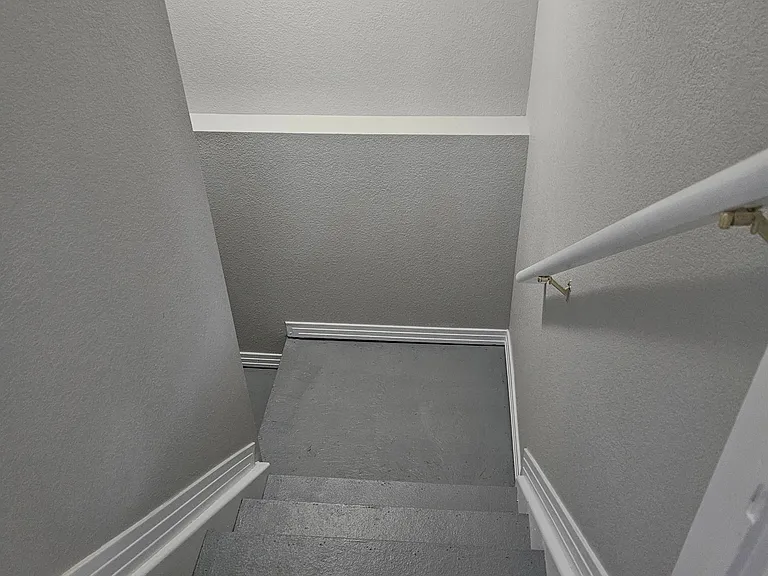 16055 Sequoia Dr — Photo 33