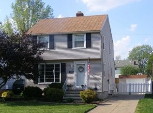 8210 Covington Ave, Parma, OH