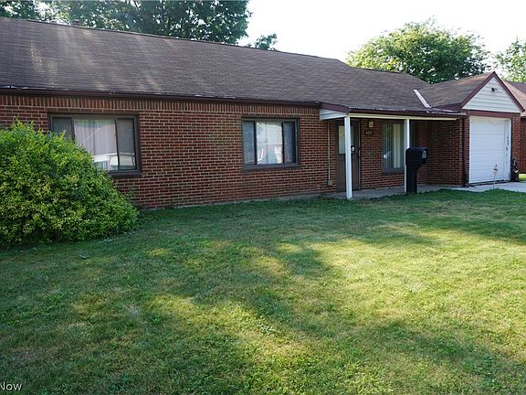 2nd image of 640 Hemlock Dr