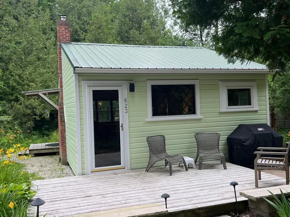 623 Lower Lasalle Rd, Algoma, WI 54201