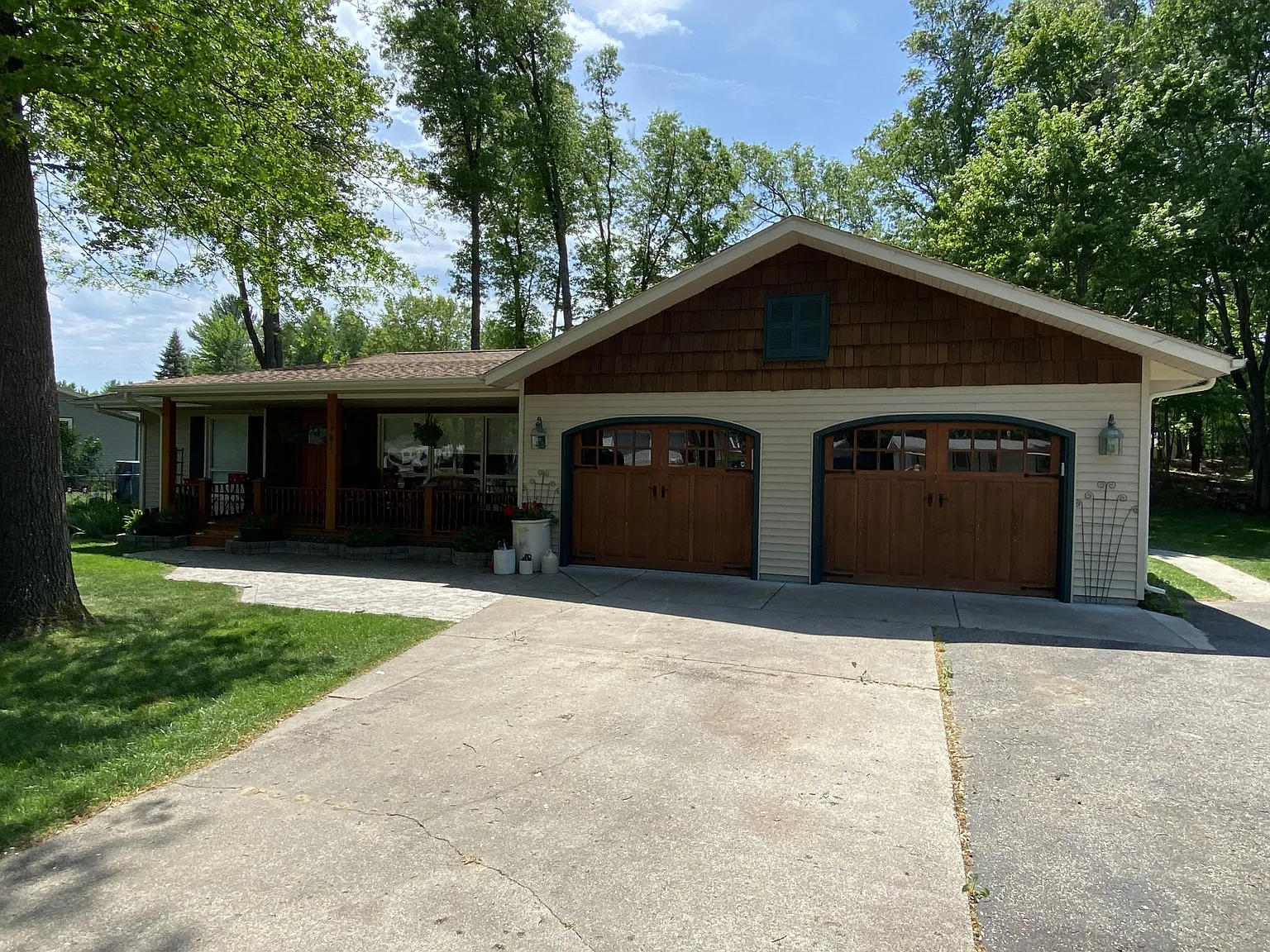 1791 Grouse Ln photo 1