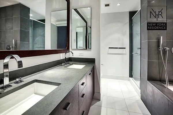 Rented by New York Residence | media 39