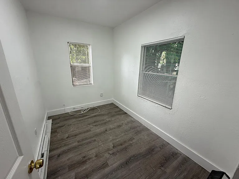 1628 43rd St S — Photo 12