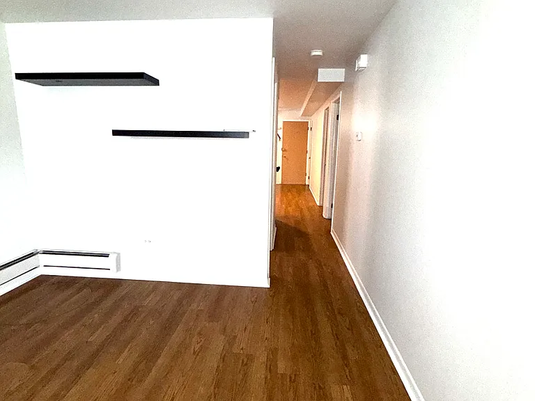 1617 N 35th Ave #G — Photo 5