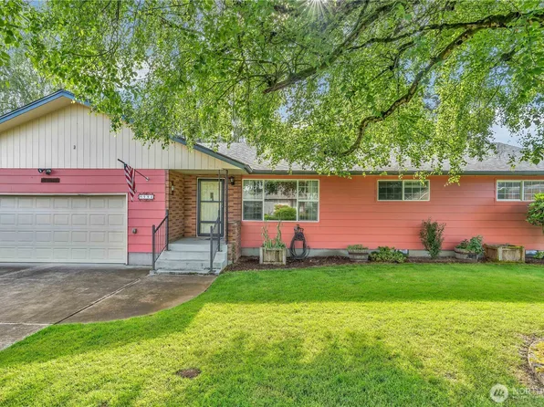994 33rd Avenue, Longview, WA 98632