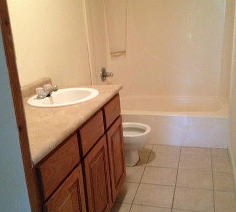 4th image of 3673 County Road 181 #C